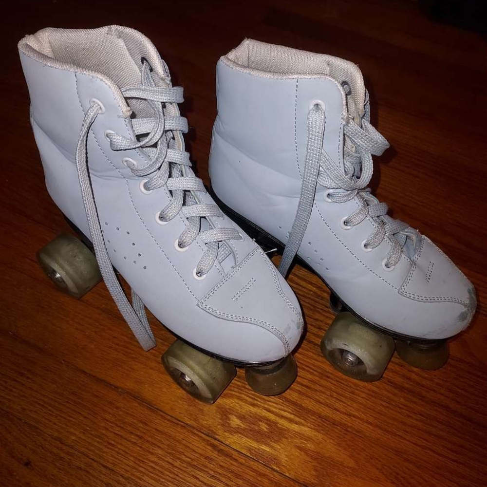 Amazon Kids White Roller Skates